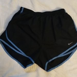 Nike drifit shorts